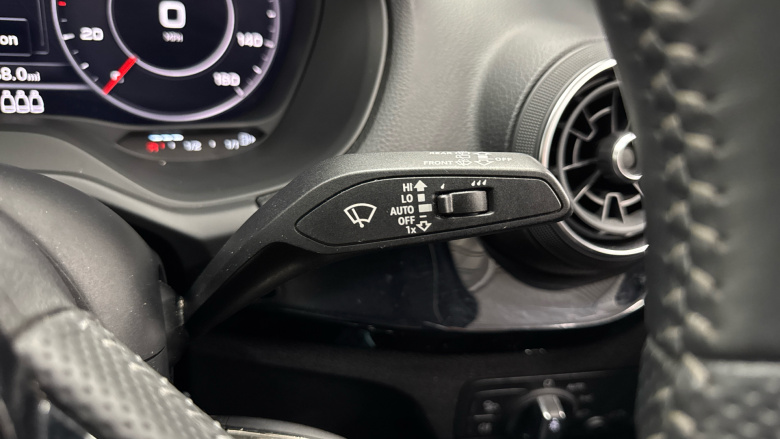 Audi Q2 40 TFSI Quattro Black Edition 5dr S Tronic Petrol Estate